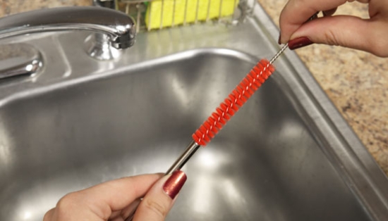 Picture 2 of Silicone Bottle Brush Cleaner Set with Straw Cleaner