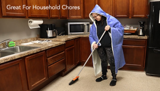 Picture 2 of Hooded Sherpa Throw Blanket