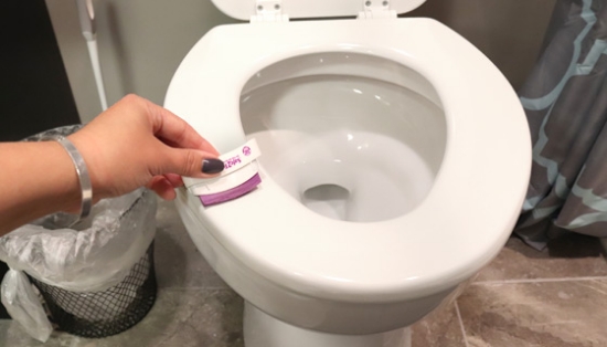 Picture 3 of Safe2Touch - On-the-Go Surface Cleaner