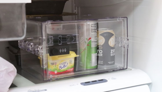 Picture 7 of Clear Lockable Box with Adjustable Combination